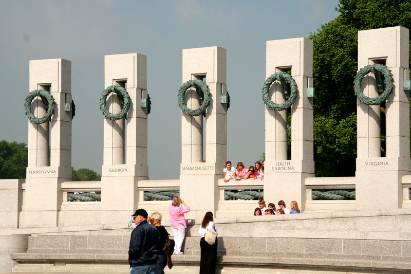 World War II Memorial Washington DC ©Jim Roth